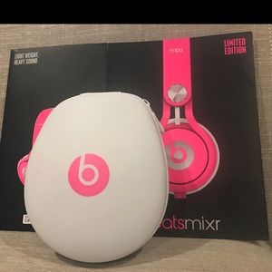Beatsmixr limited edition pink